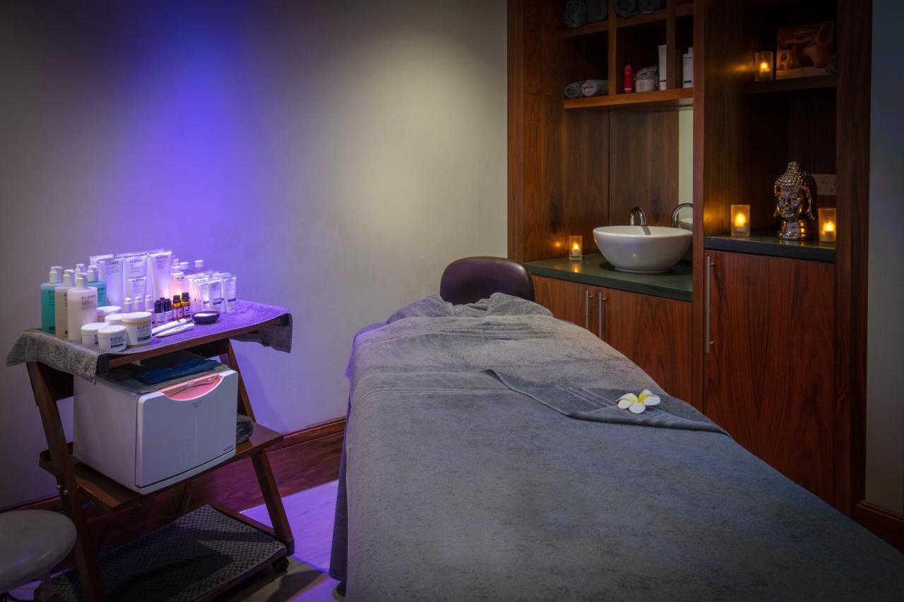 Crewe Hall Hotel & Spa - Cheshire 외부 사진