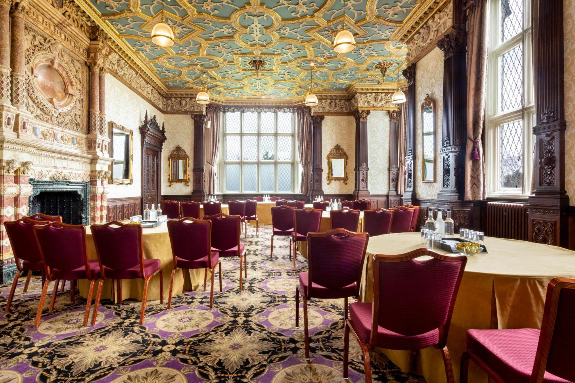 Crewe Hall Hotel & Spa - Cheshire 외부 사진