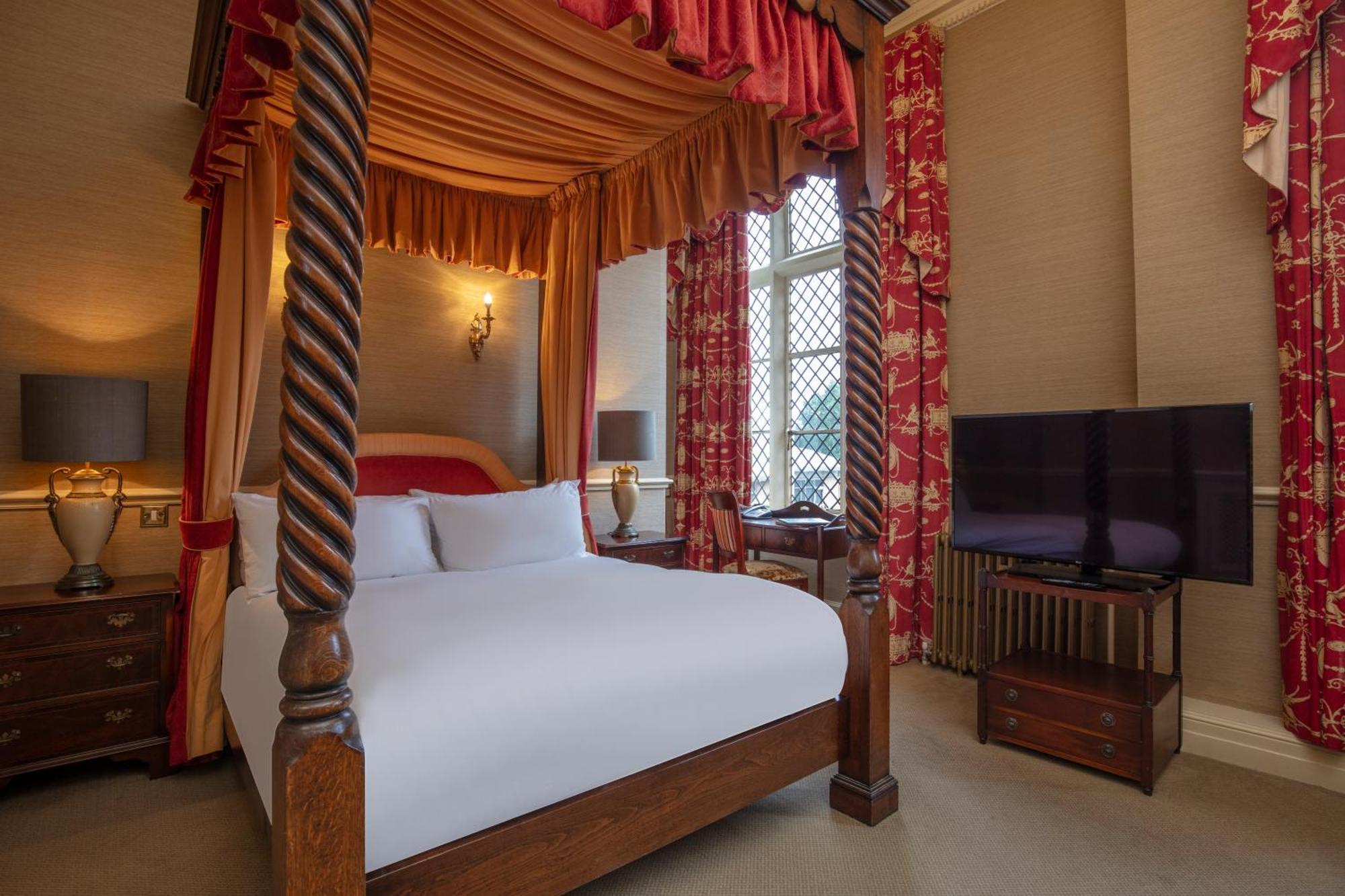 Crewe Hall Hotel & Spa - Cheshire 외부 사진