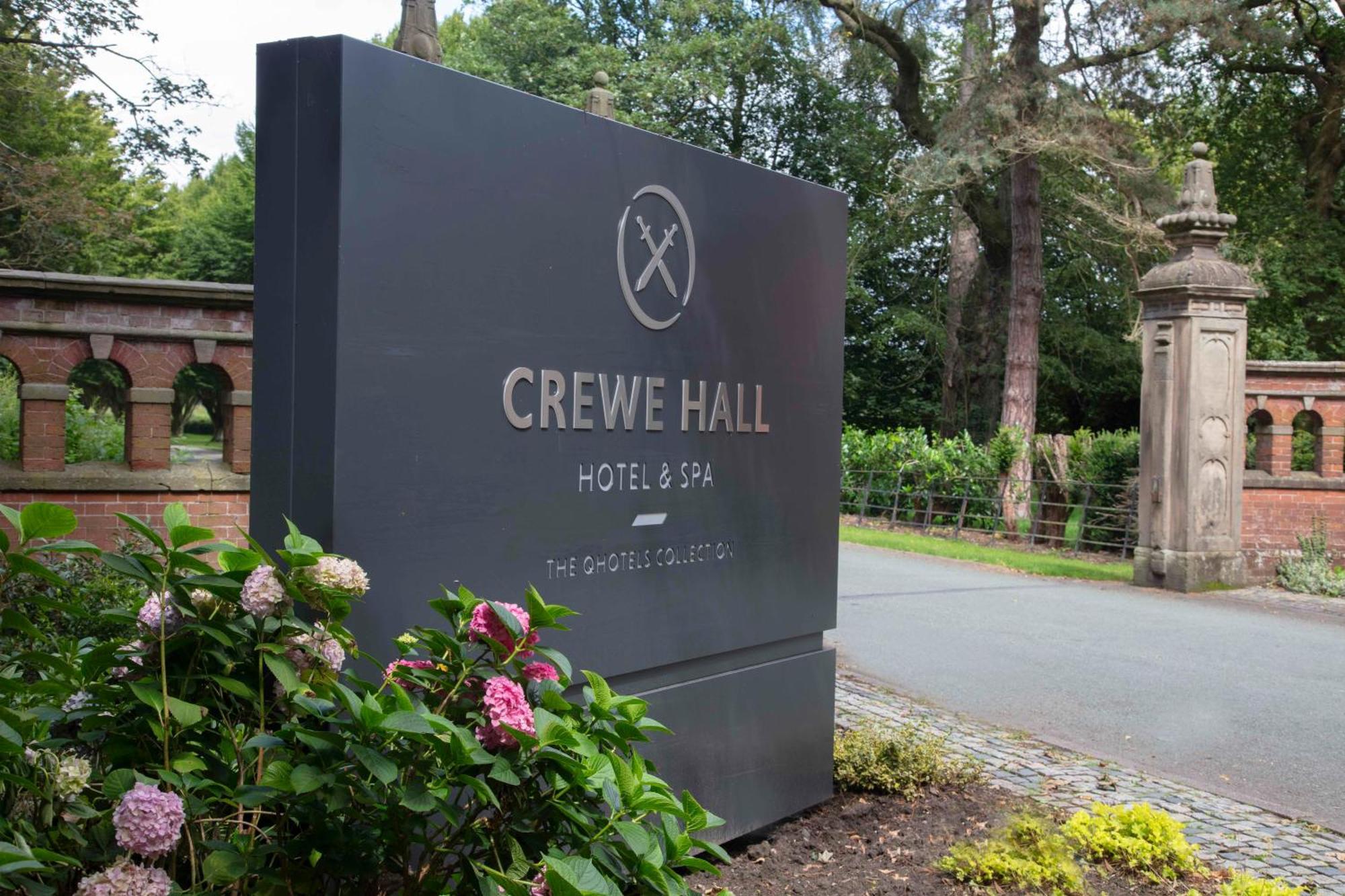Crewe Hall Hotel & Spa - Cheshire 외부 사진