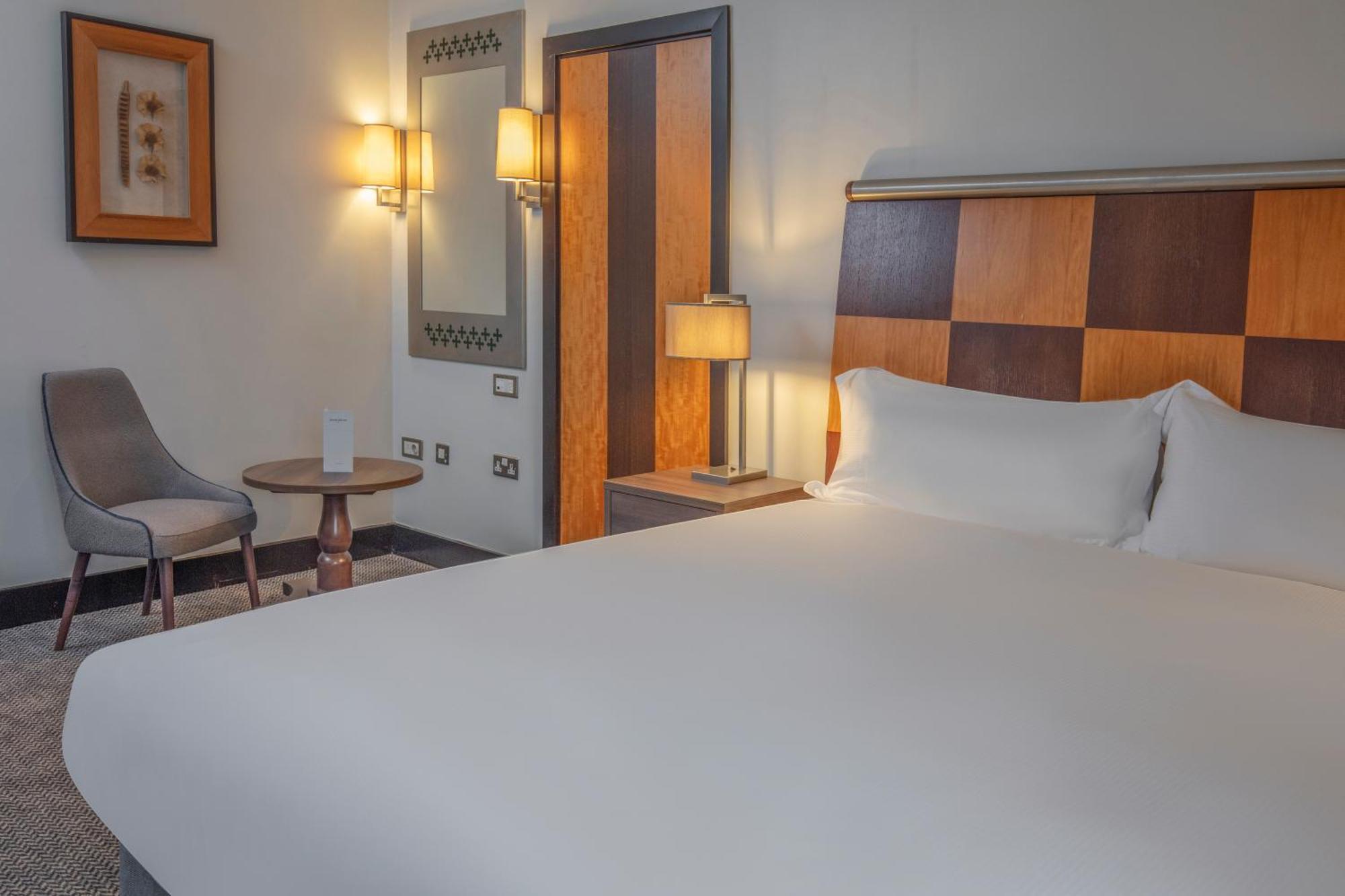Crewe Hall Hotel & Spa - Cheshire 외부 사진